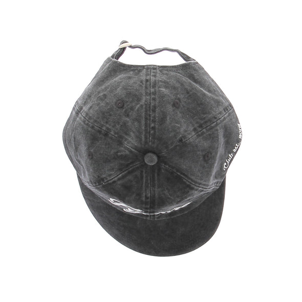 Casquette grise