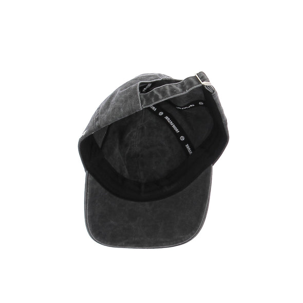 Casquette grise