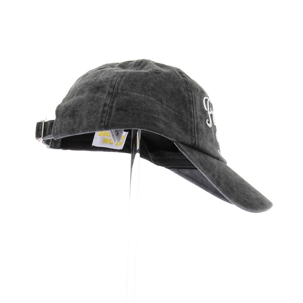 Casquette grise
