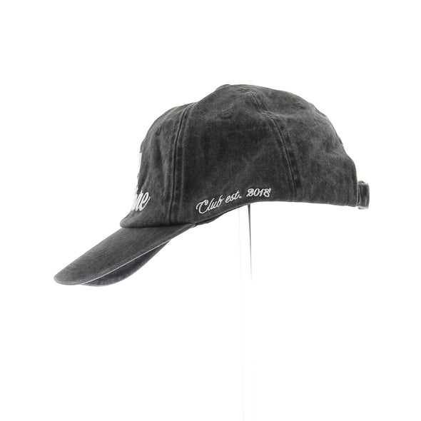 Casquette grise