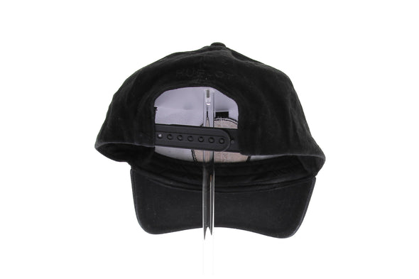 Casquette noire brodée