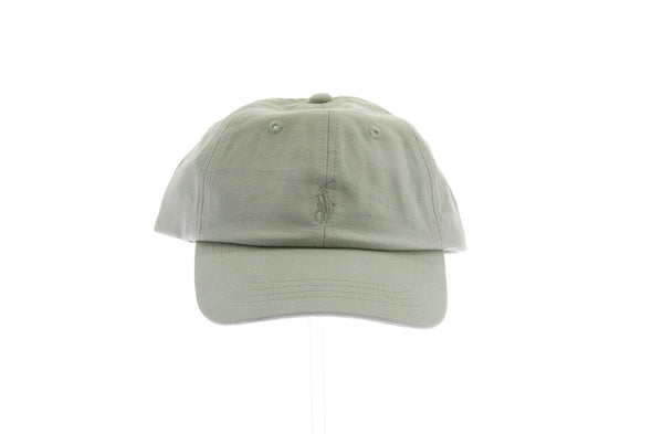 Casquette verte en tissu