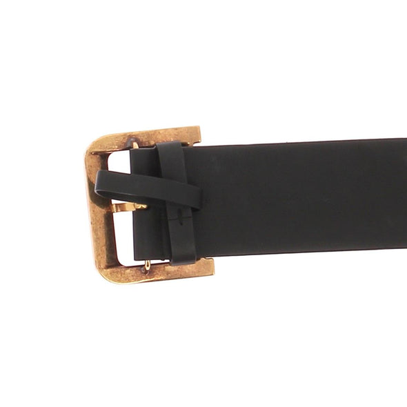 Ceinture en cuir noir à boucle dorée