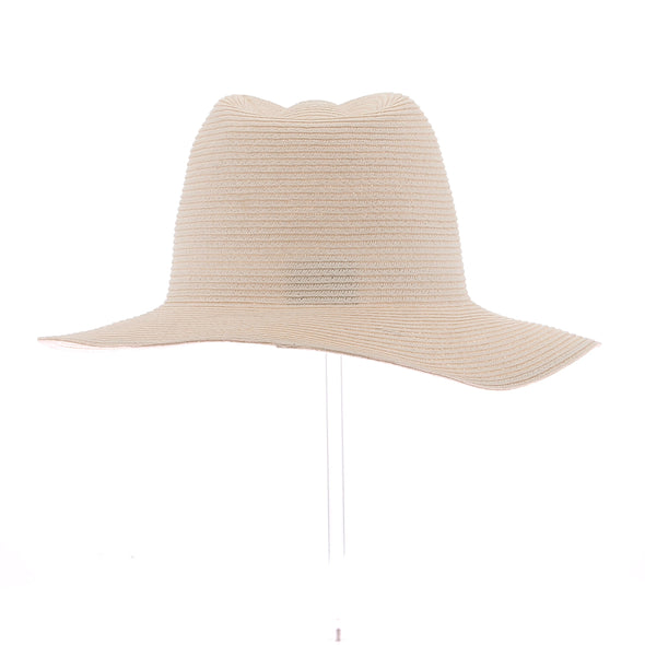Chapeau en paille