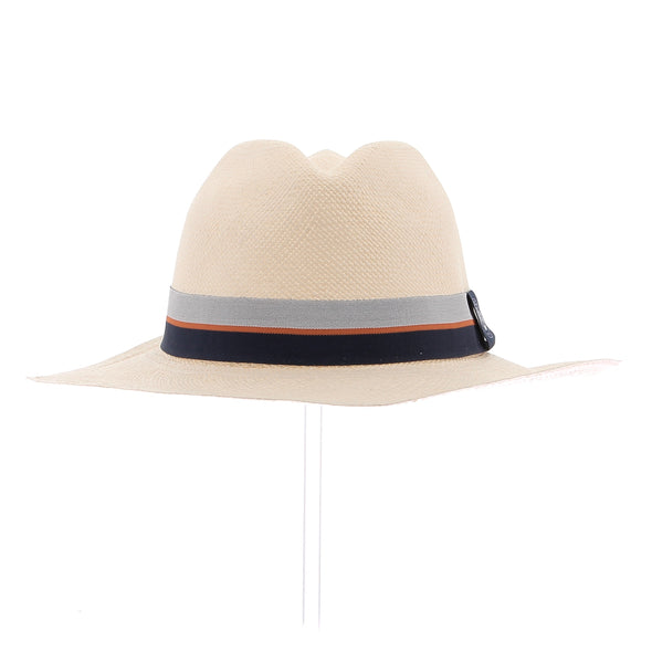 Chapeau en paille