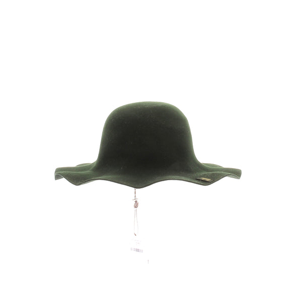 Chapeau en poil vert