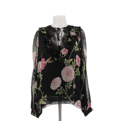 Blouse en soie noire