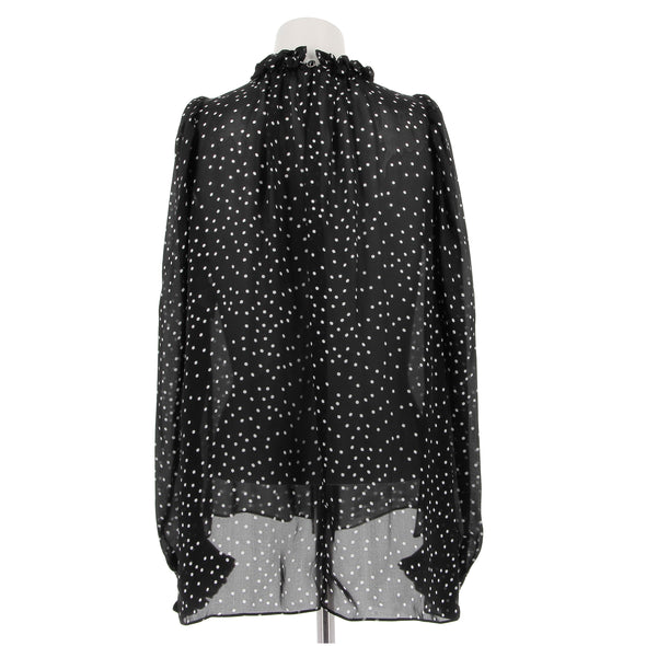 Blouse en soie noire