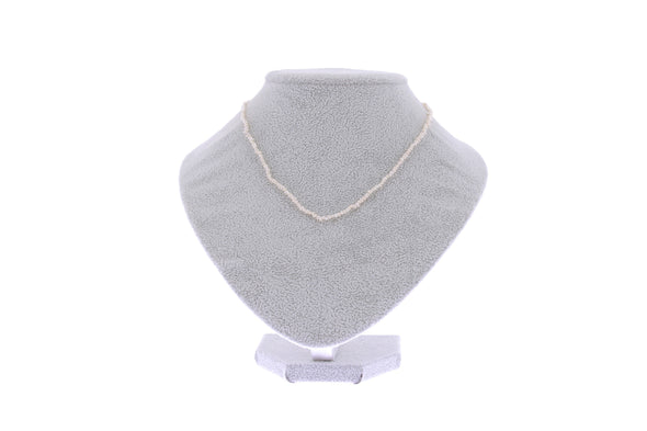 Collier en perles "Swan"