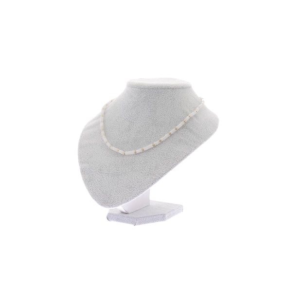 Collier en perles et plaqué or