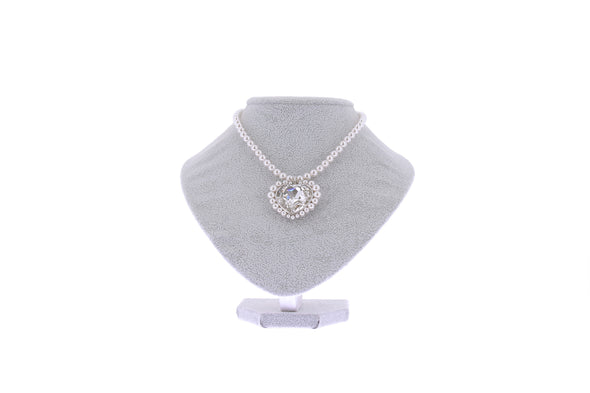 Collier à pendentif argenté