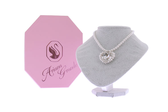 Collier à pendentif argenté
