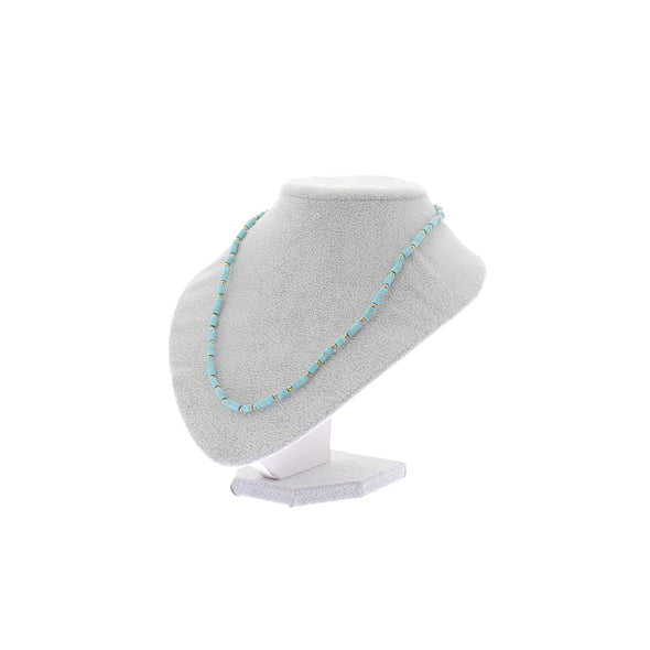 Collier en pierres et plaqué or