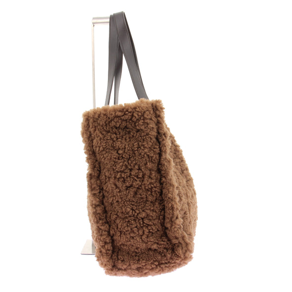 Cabas marron en shearling