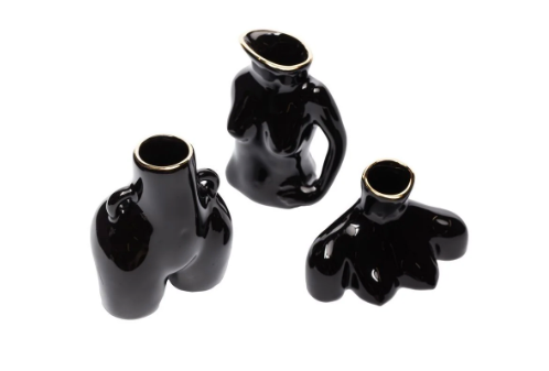 Lot de trois carafes en céramique