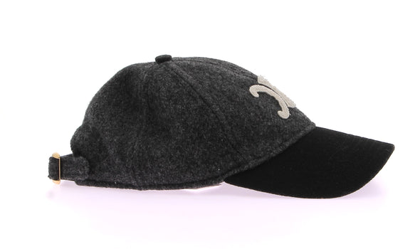 Casquette grise en laine