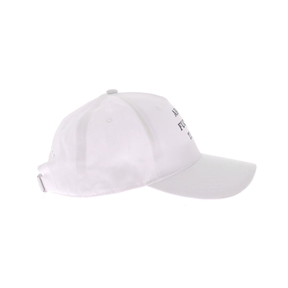 Casquette blanche