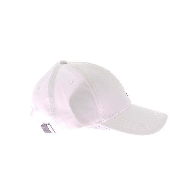 Casquette blanche