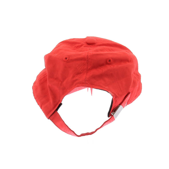Casquette rouge