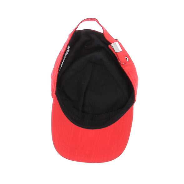 Casquette rouge