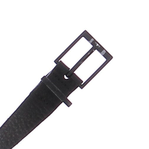 Ceinture en cuir cloutée