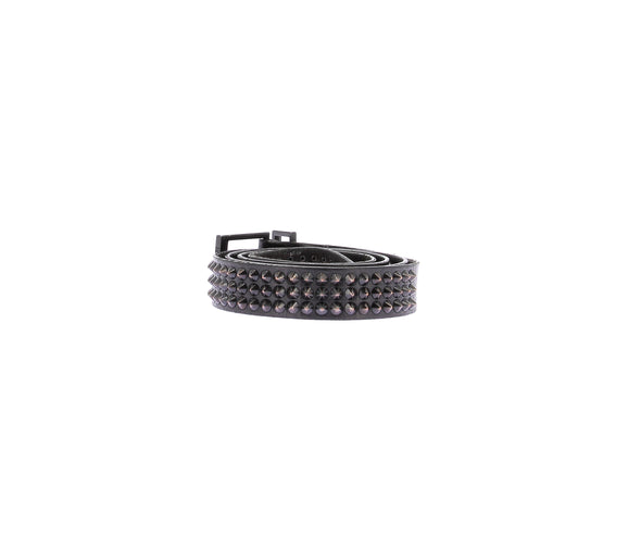 Ceinture en cuir cloutée
