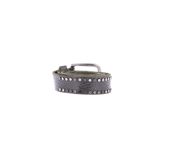 Ceinture en cuir cloutée