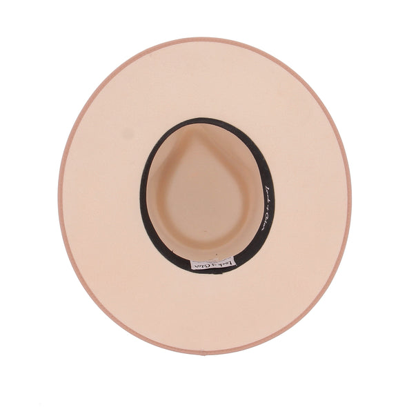 Chapeau beige en laine
