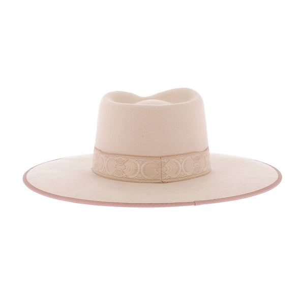 Chapeau beige en laine