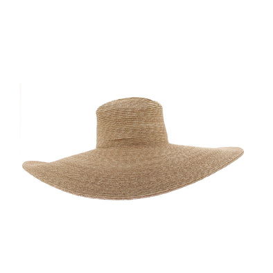 Chapeau en paille