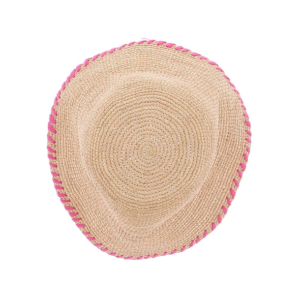 Chapeau en raphia
