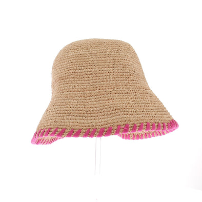 Chapeau en raphia