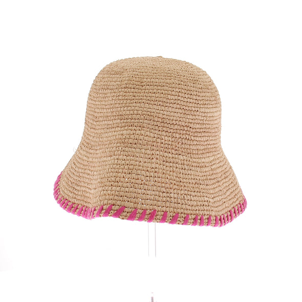 Chapeau en raphia