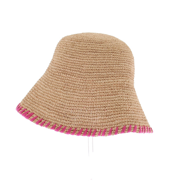Chapeau en raphia
