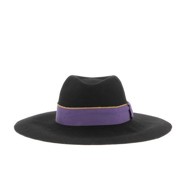 Chapeau en laine noir