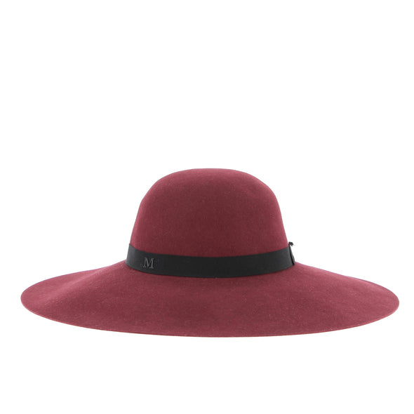 Chapeau en laine bordeaux