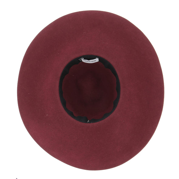Chapeau en laine bordeaux