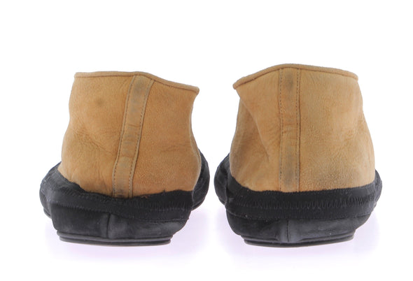 Slippers "Fairy" en daim et shearling camel