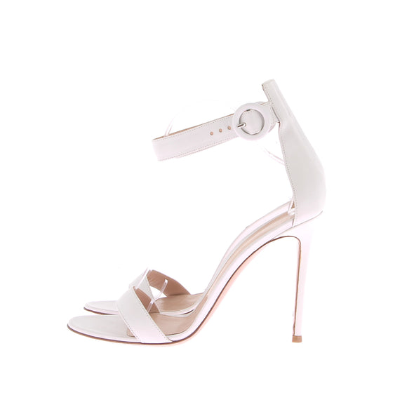 Sandales en cuir blanc