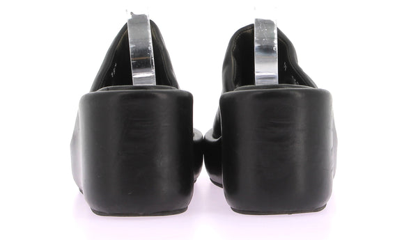 Mules compensées noires