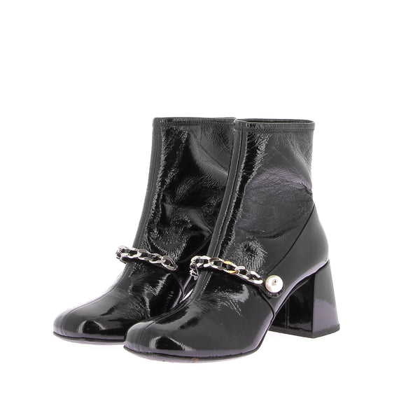 Bottines en cuir vernis