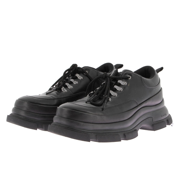Baskets noires