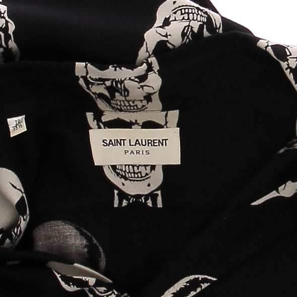 Chemise noire à imprimé
