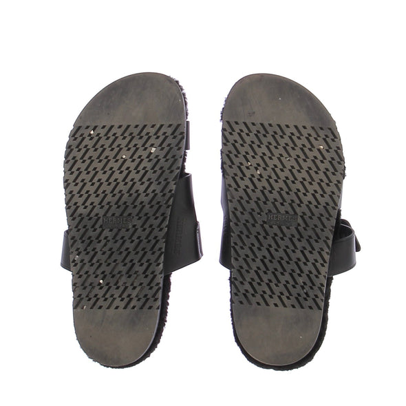 Sandales en shearling