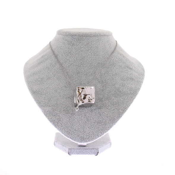 Collier pendentif argenté