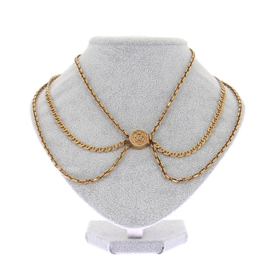 Collier à chaînes dorées