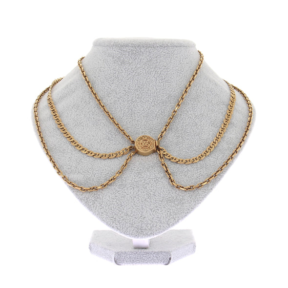 Collier à chaînes dorées
