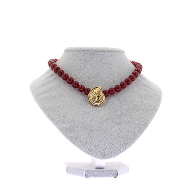 Collier en pierres précieuses