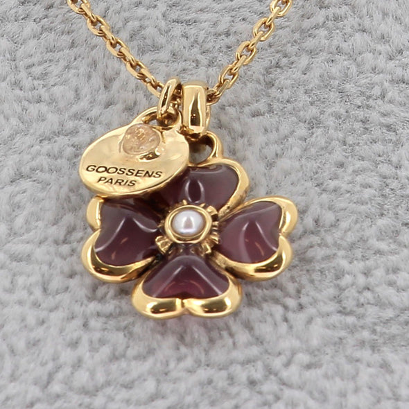 Collier à pendentif