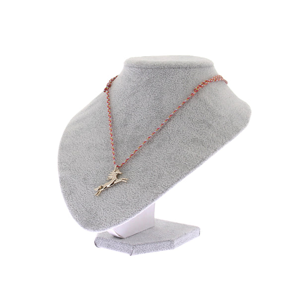 Collier tressé avec pendentif